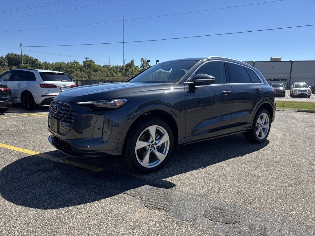 2025 AUDI Q5
