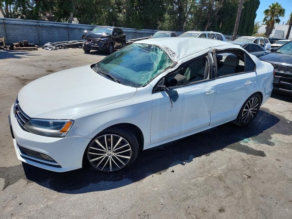 2016 VOLKSWAGEN Jetta