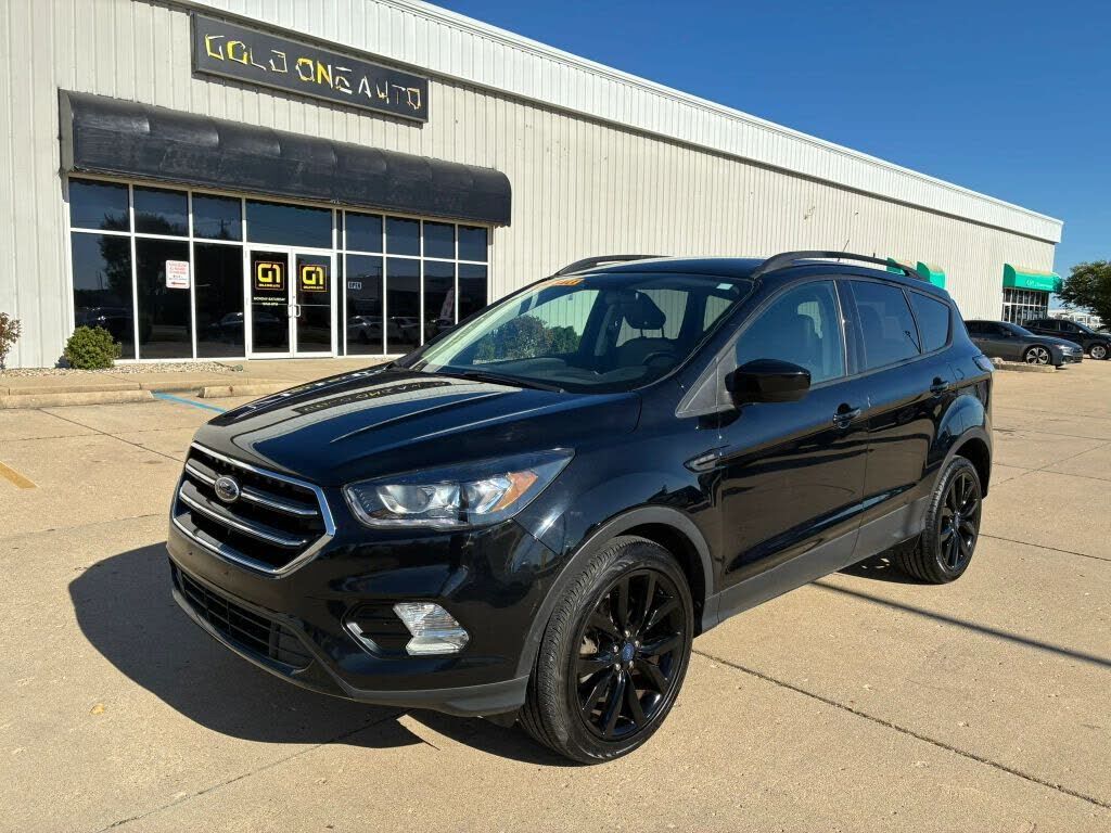 2018 FORD Escape