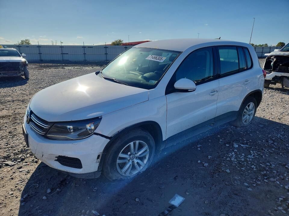 2013 VOLKSWAGEN Tiguan