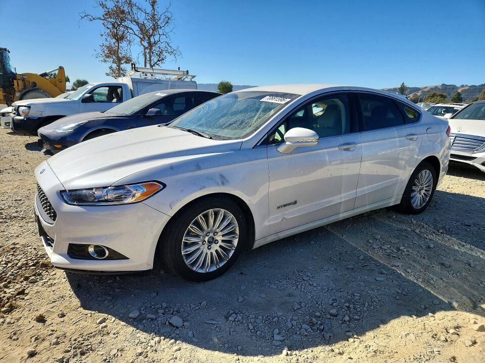 2013 FORD Fusion