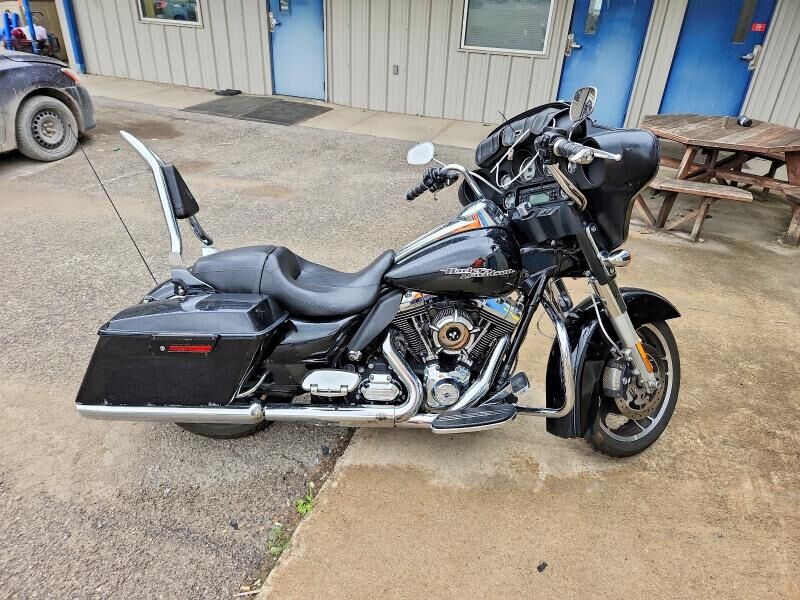 2013 HARLEY DAVIDSON Street Glide