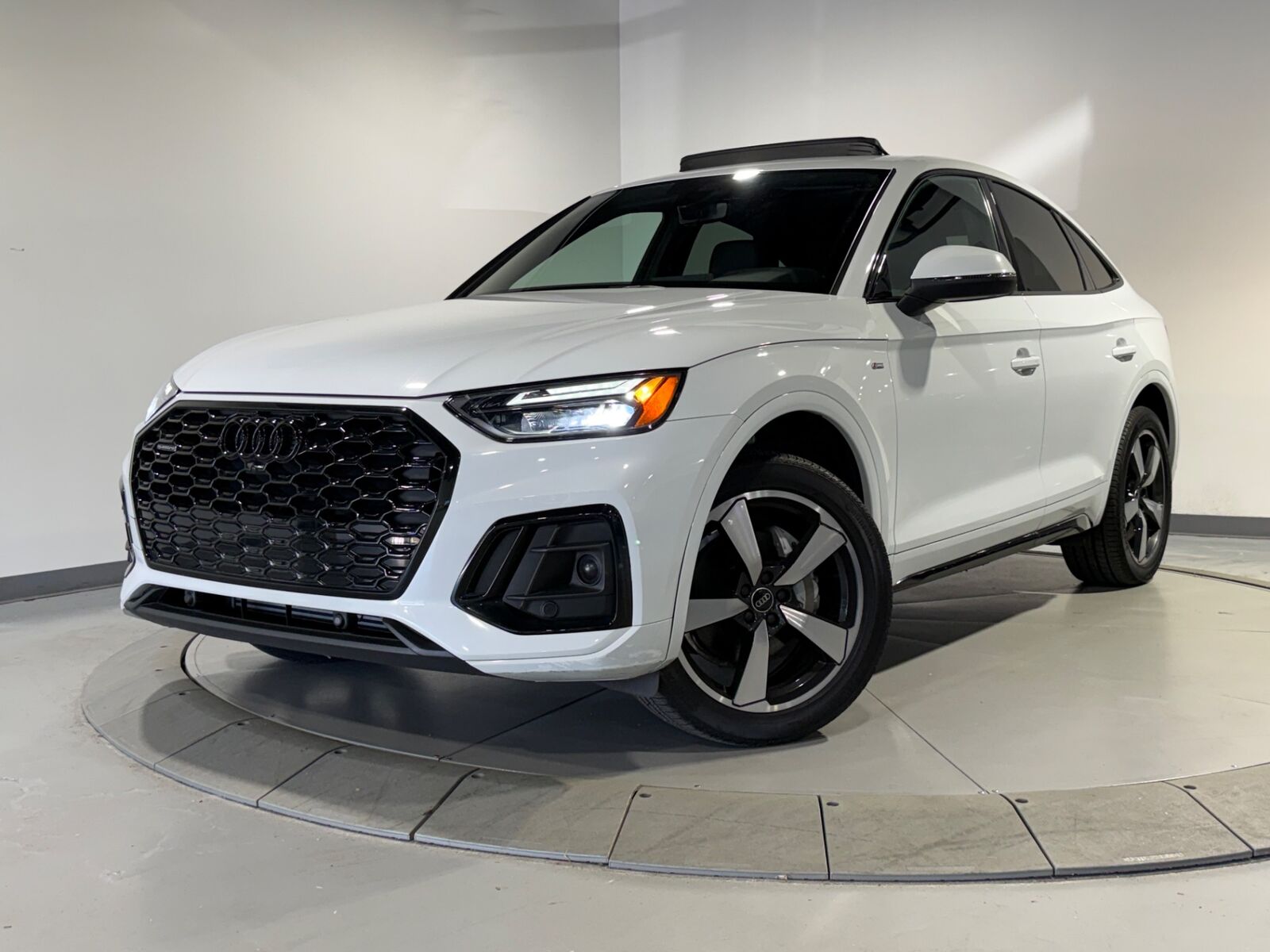 2023 AUDI Q5