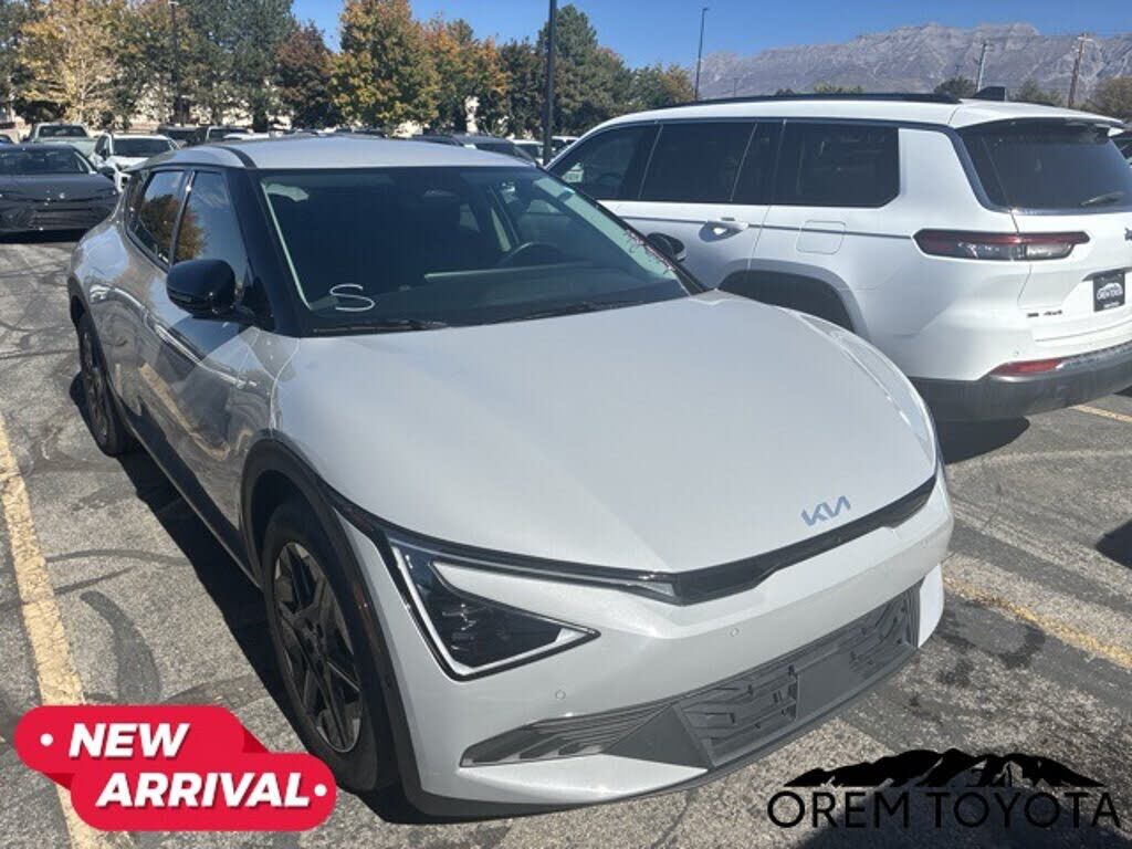 2025 KIA EV6