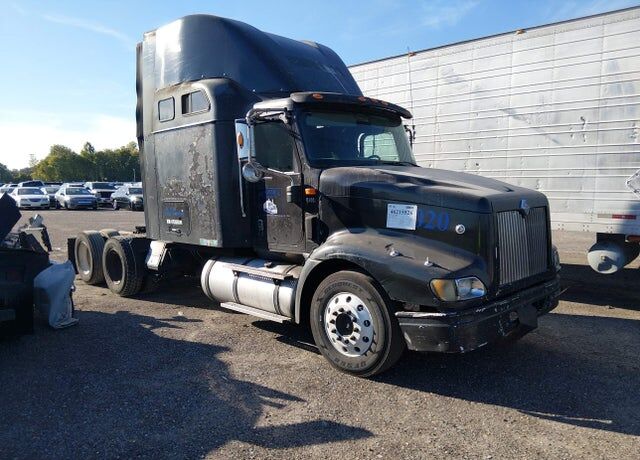 2007 INTERNATIONAL L9427