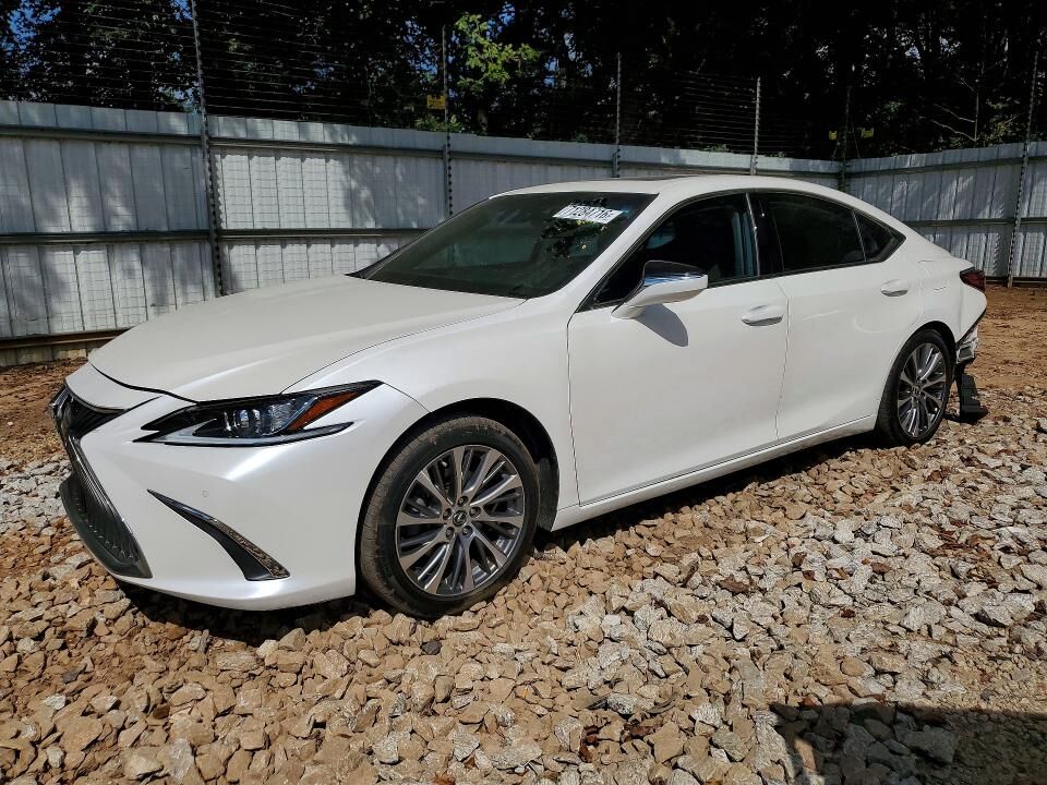 2020 LEXUS ES