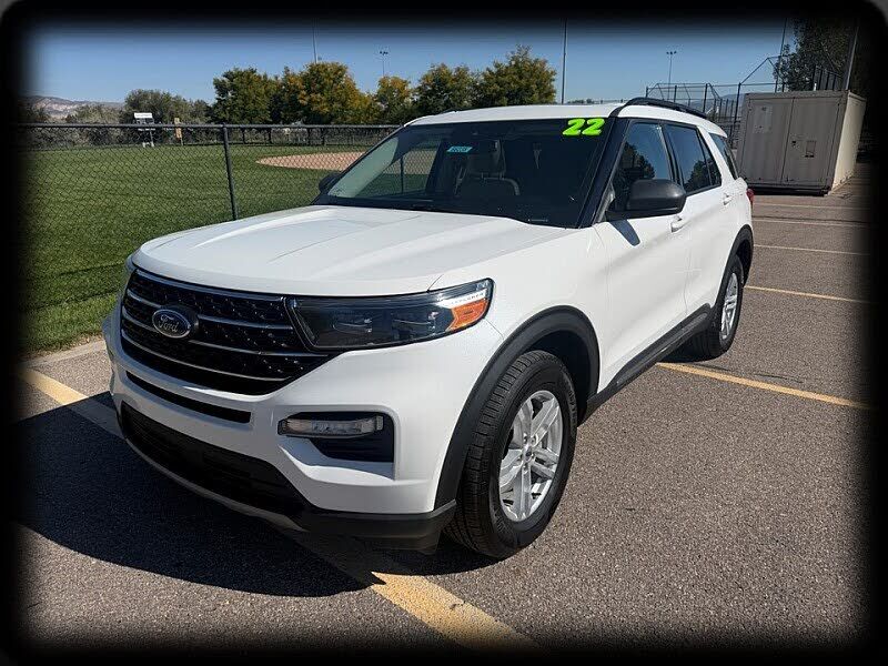 2022 FORD Explorer