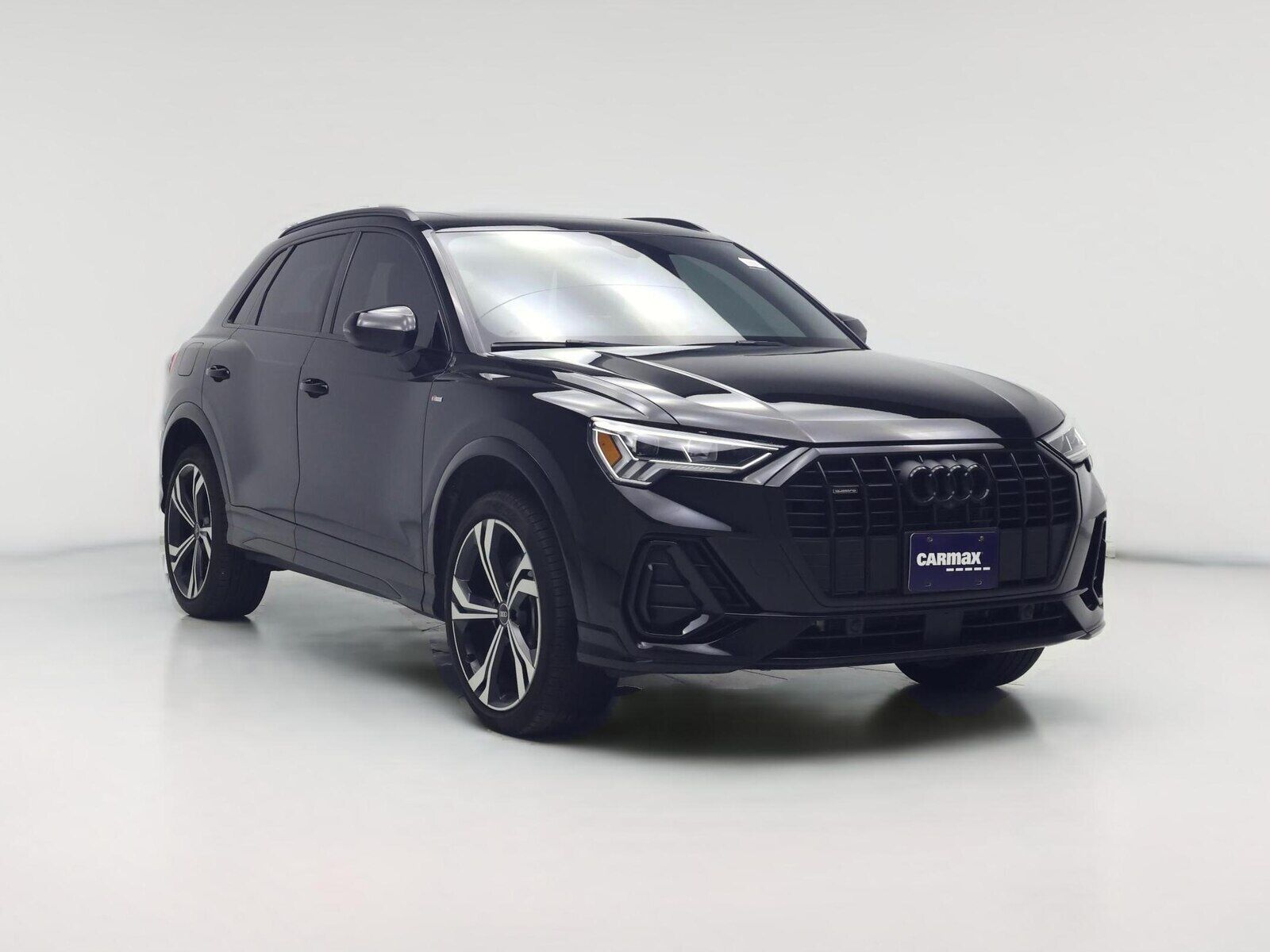 2023 AUDI Q3