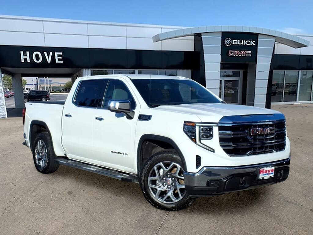 2023 GMC Sierra