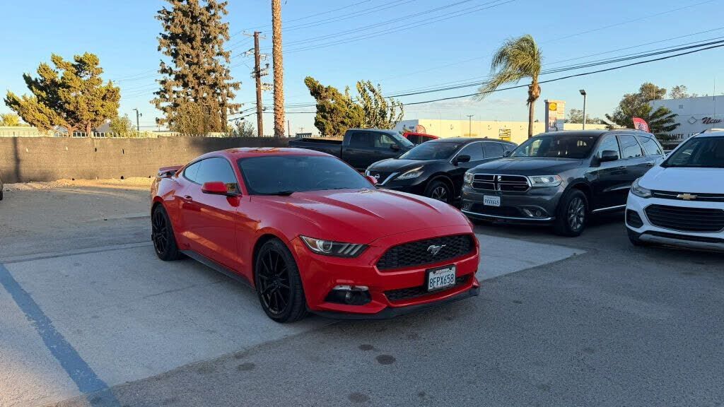 2017 FORD Mustang
