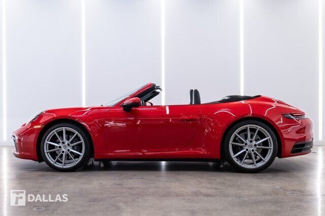 2022 PORSCHE 911