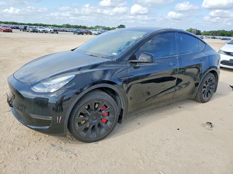 2021 TESLA Model Y