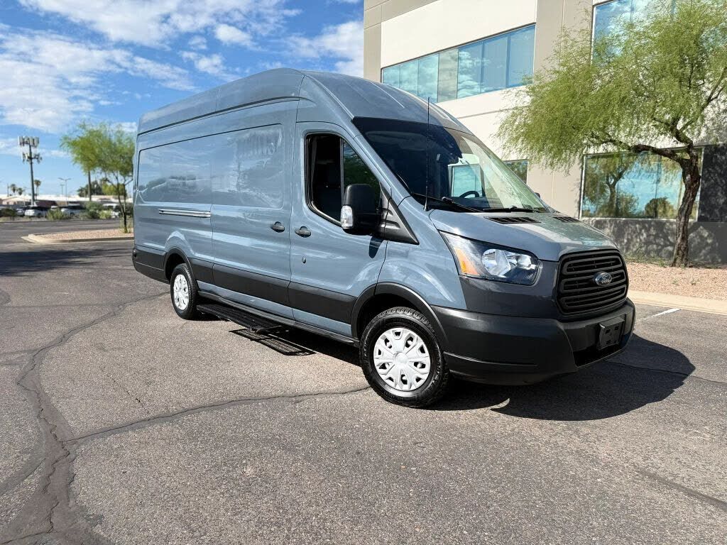 2019 FORD Transit