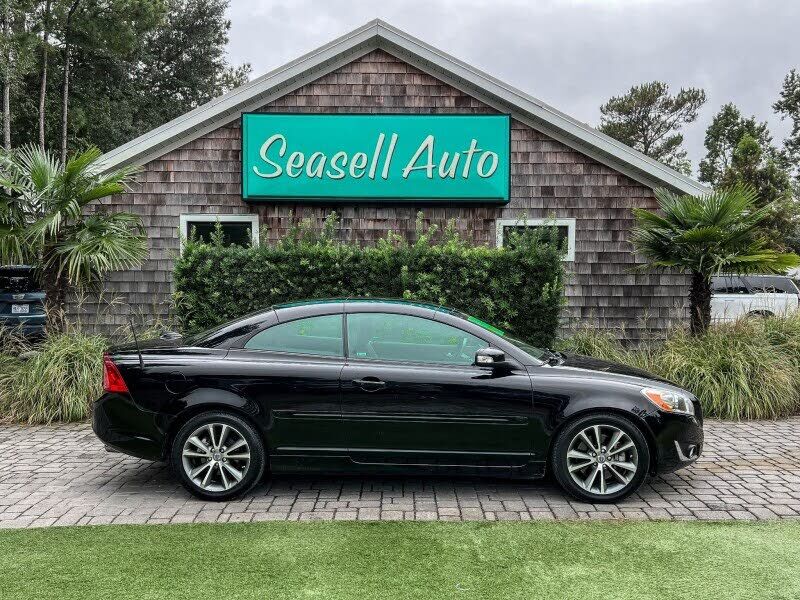 2013 VOLVO C70