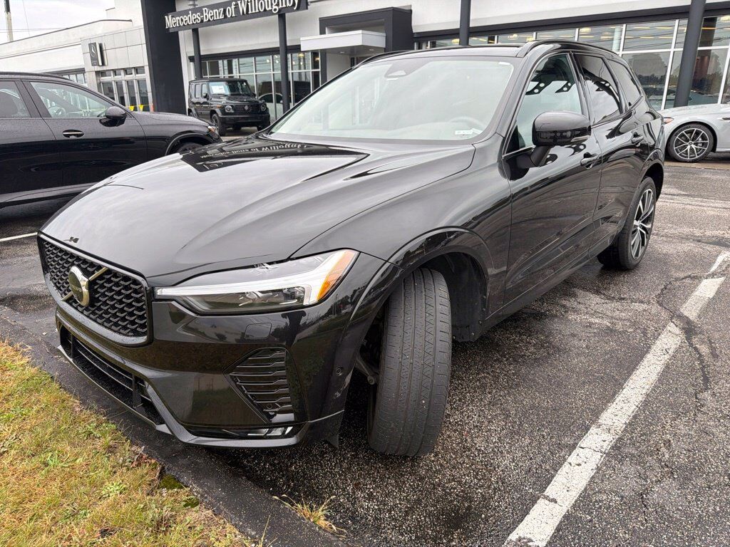 2024 VOLVO XC60