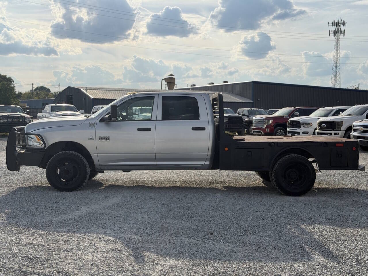 2011 DODGE Ram