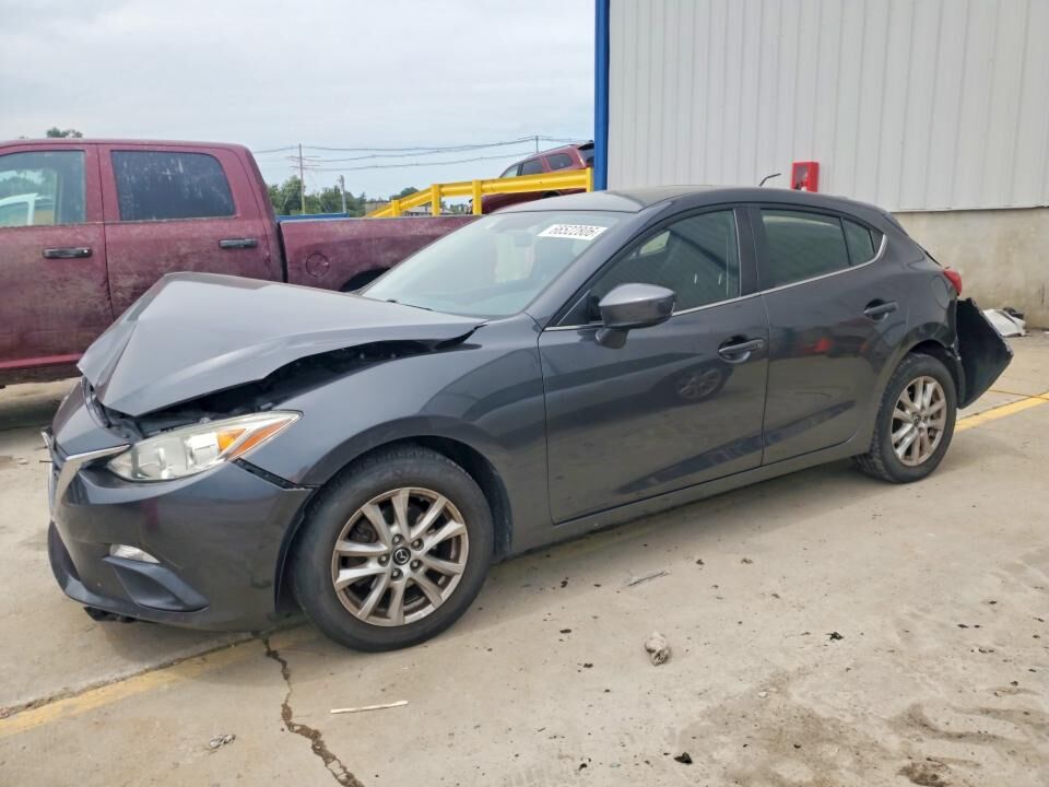 2014 MAZDA Mazda3
