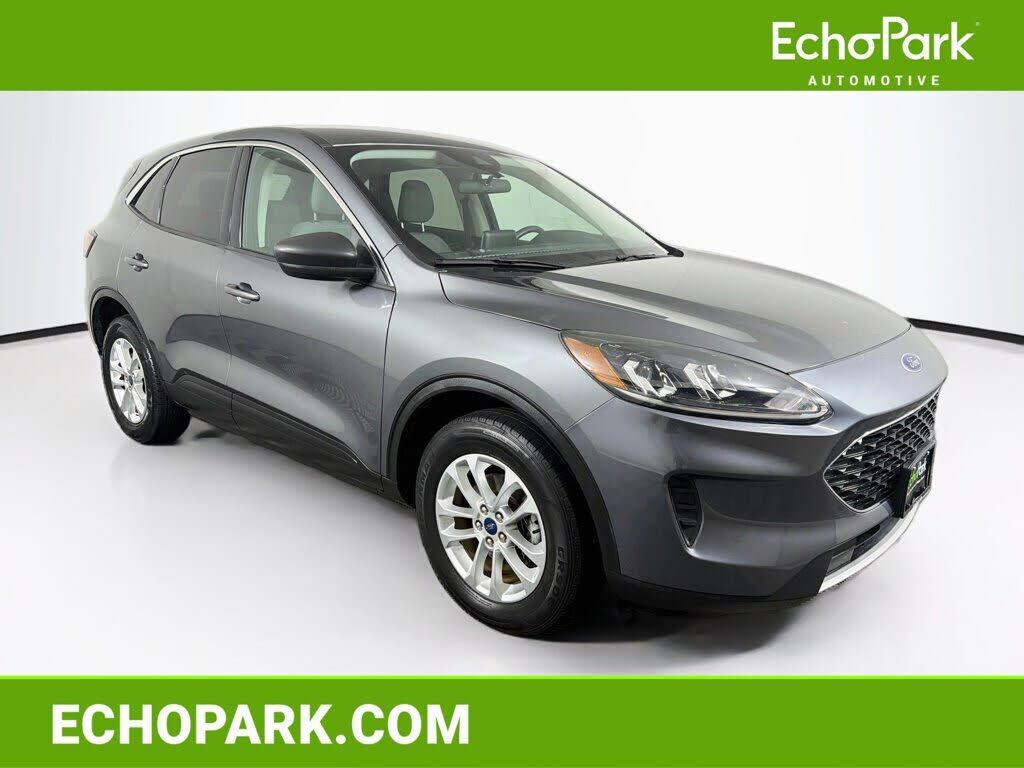 2022 FORD Escape