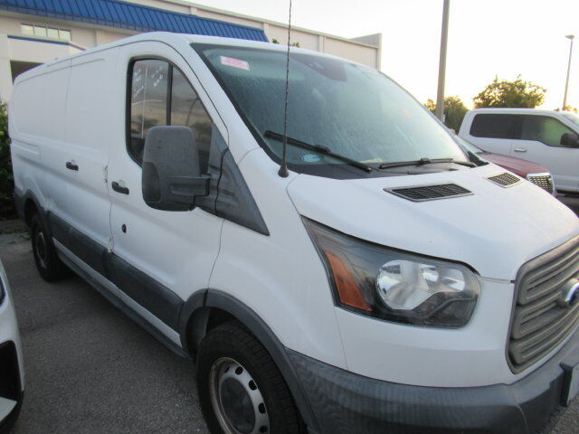2018 FORD Transit