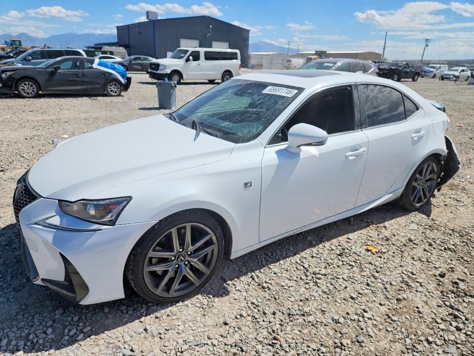 2017 LEXUS IS