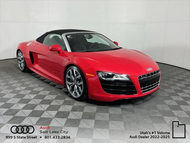 2012 AUDI R8