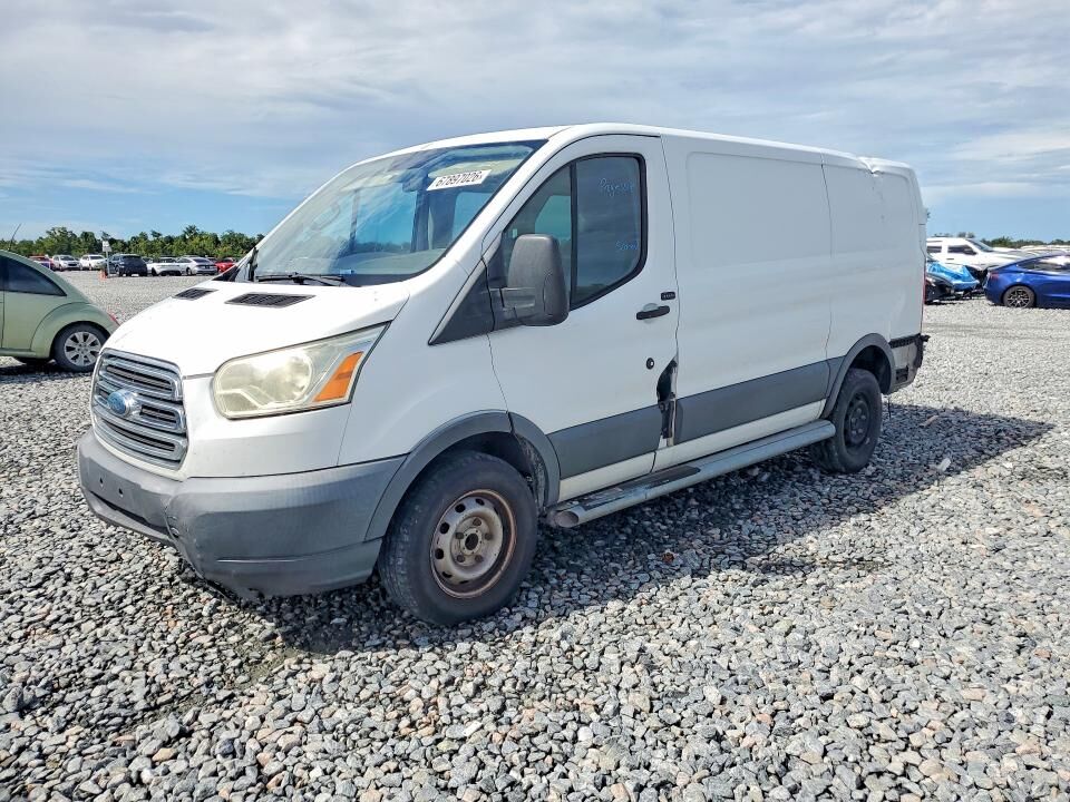 2015 FORD Transit