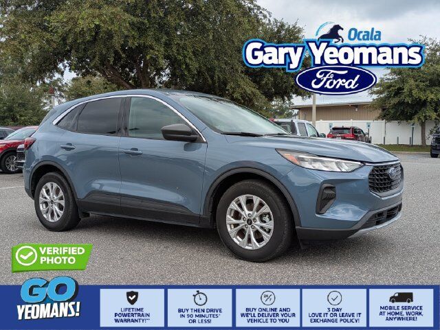 2023 FORD Escape