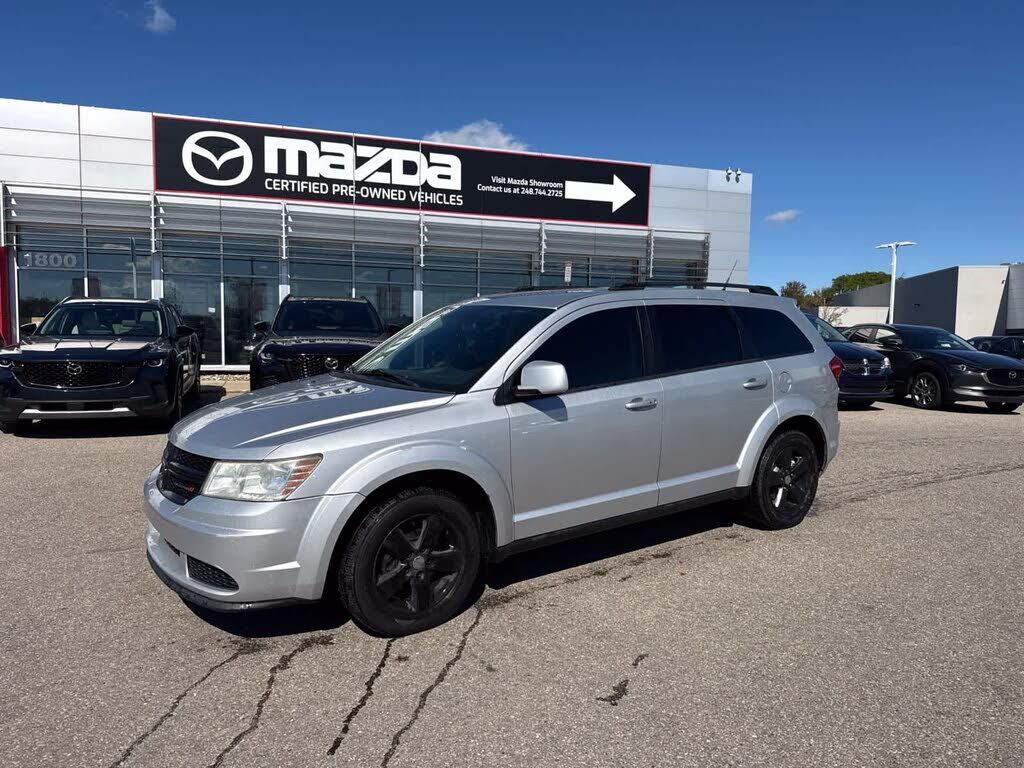 2011 DODGE Journey