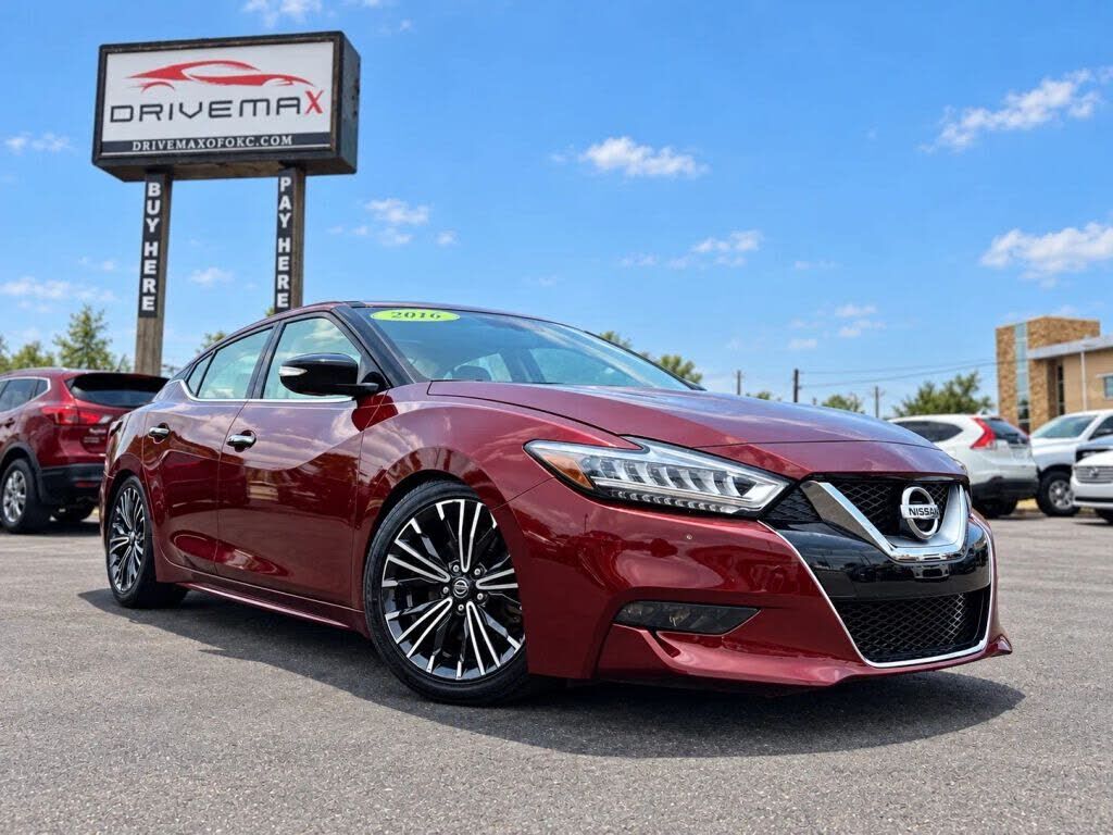 2016 NISSAN Maxima