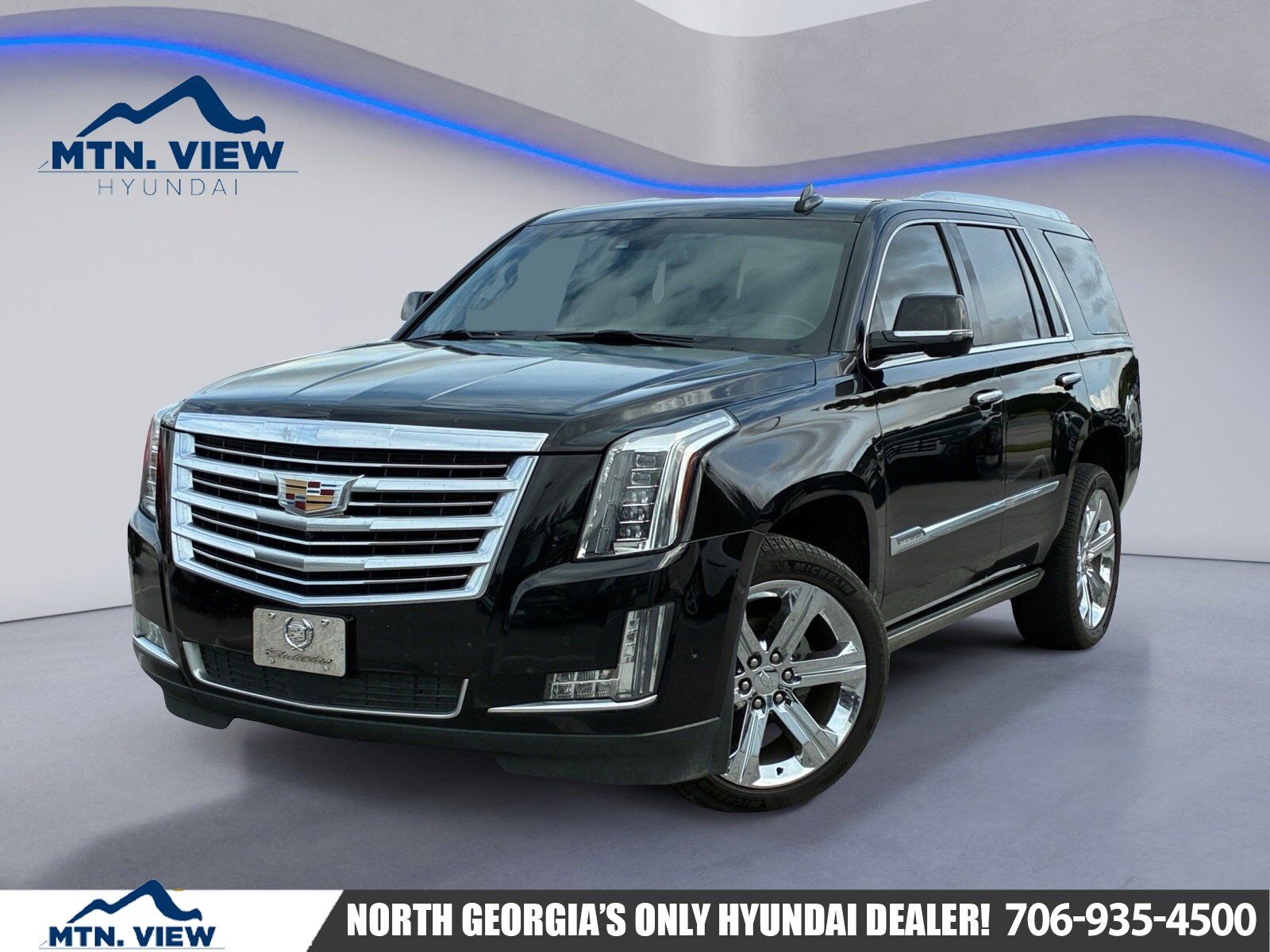 2017 CADILLAC Escalade