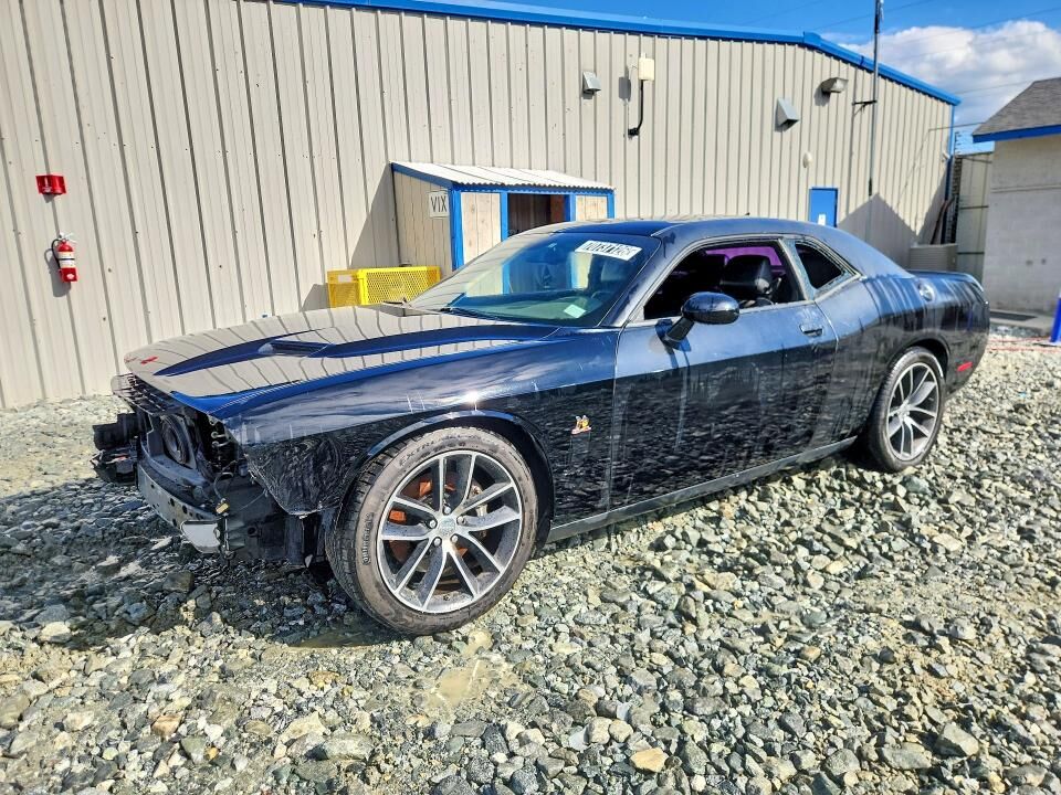 2016 DODGE Challenger