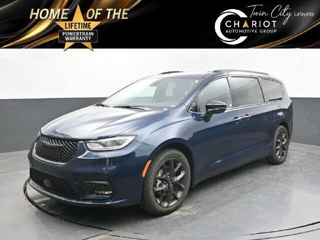 2025 CHRYSLER Pacifica