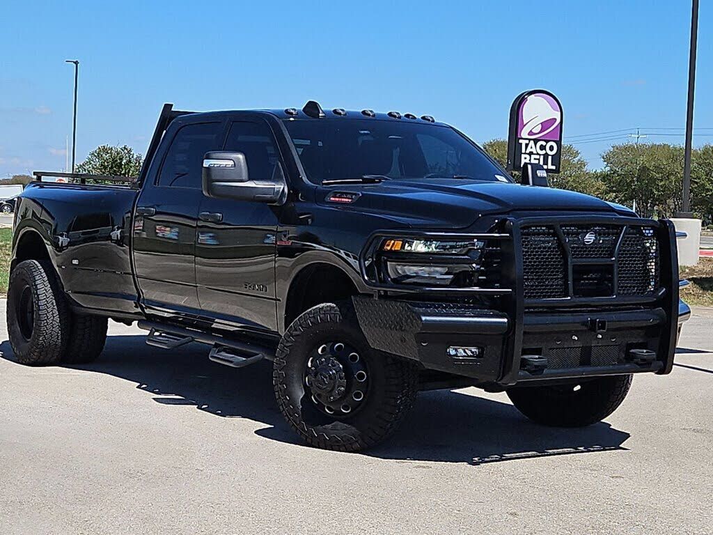 2025 RAM 3500