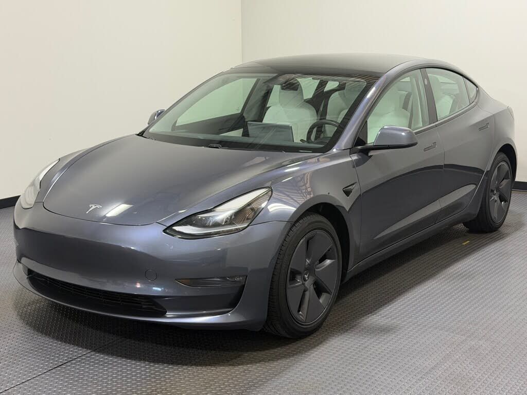 2021 TESLA Model 3
