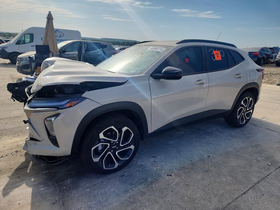 2026 CHEVROLET Trax