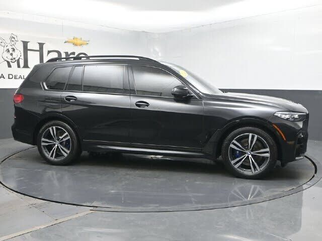 2021 BMW X7