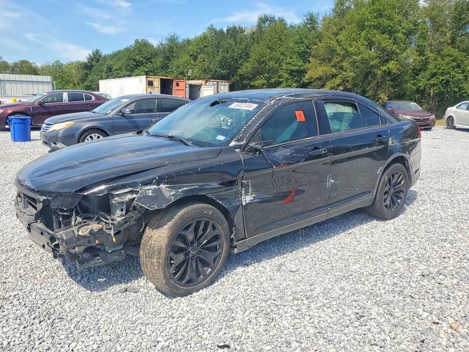 2013 FORD Taurus