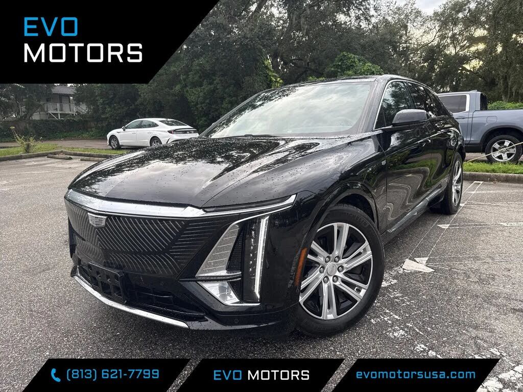 2024 CADILLAC Lyriq