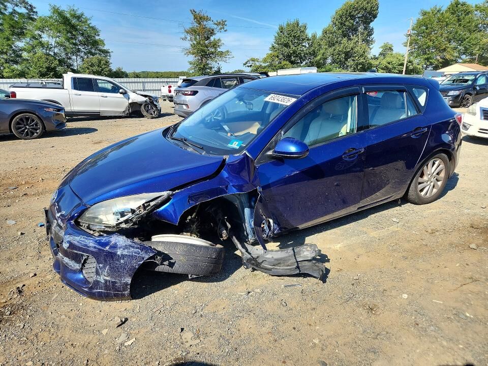 2012 MAZDA Mazda3