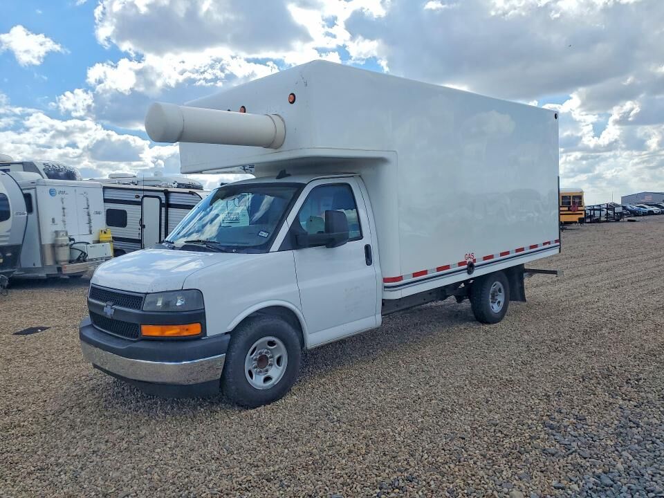 2019 CHEVROLET Express