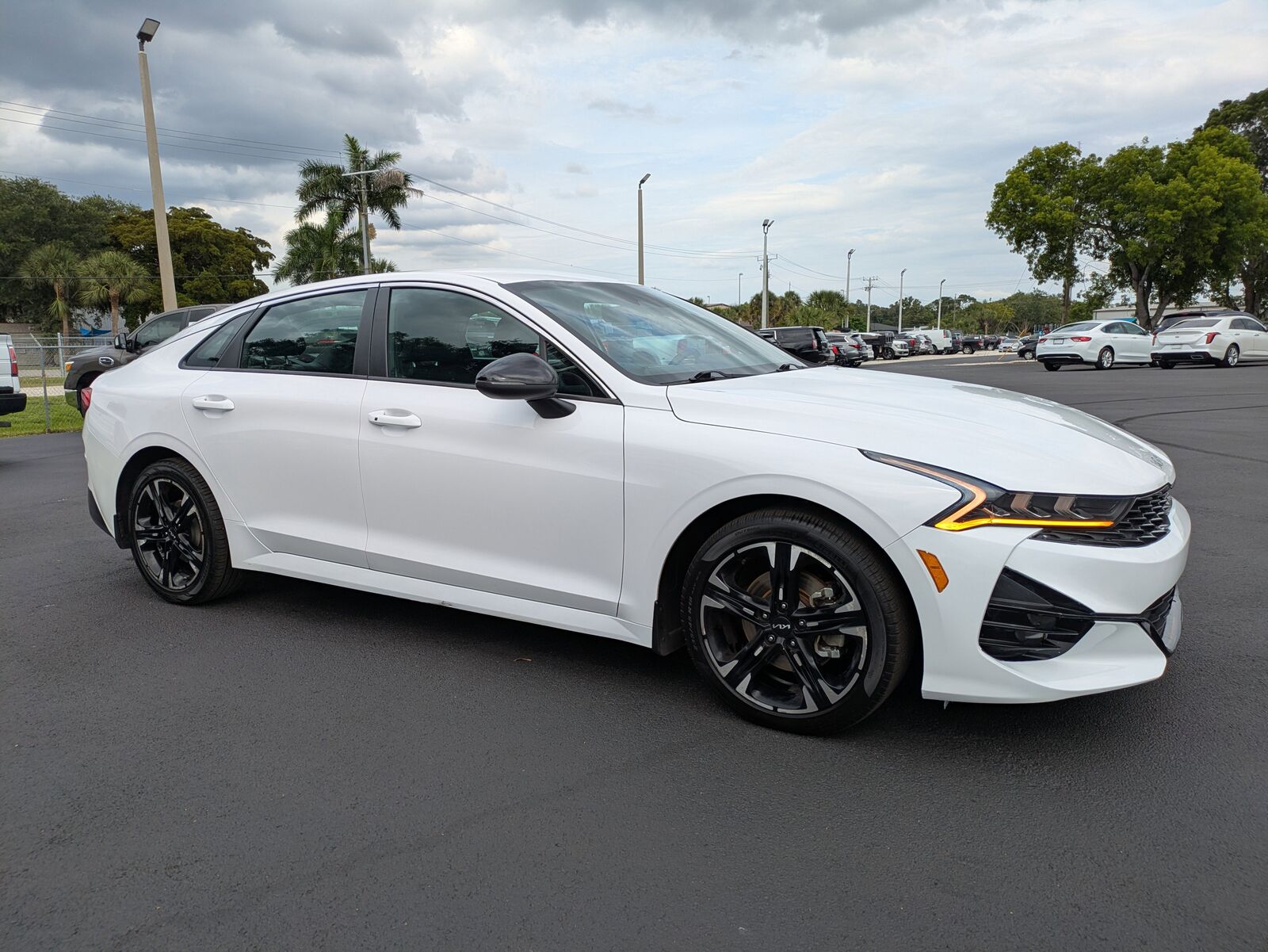2023 KIA K5