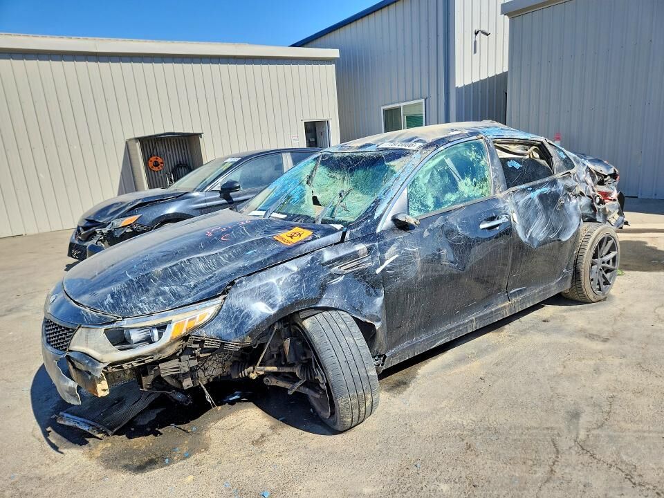 2016 KIA Optima