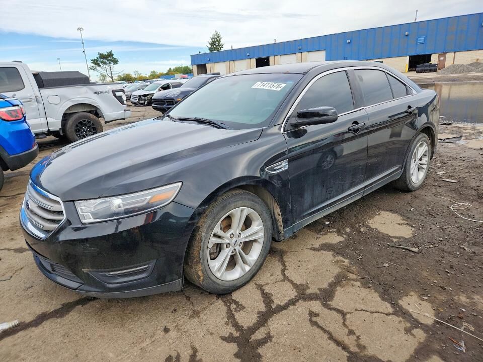2018 FORD Taurus