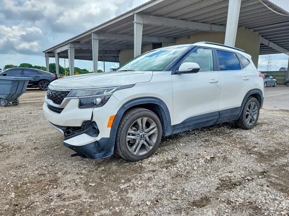 2023 KIA Seltos