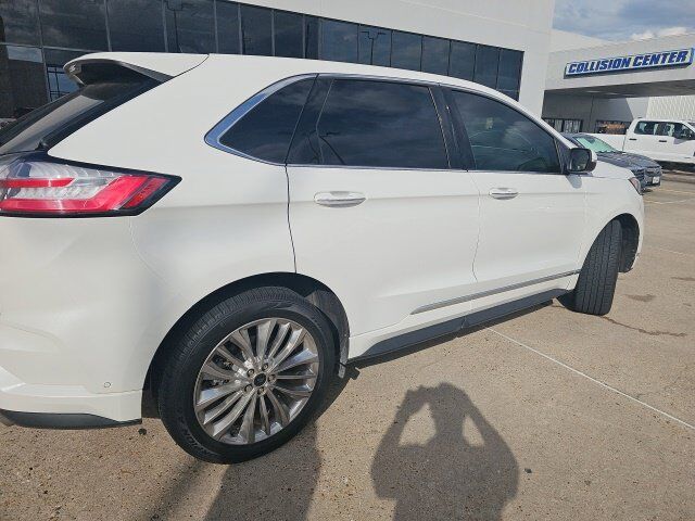 2020 FORD Edge