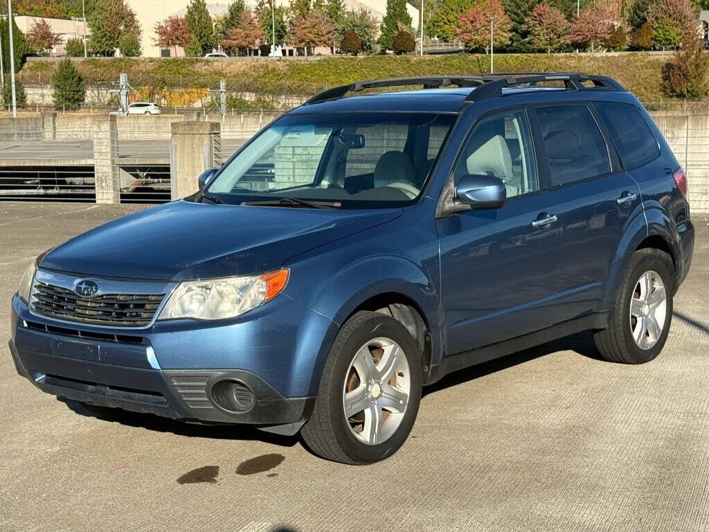 2010 SUBARU Forester
