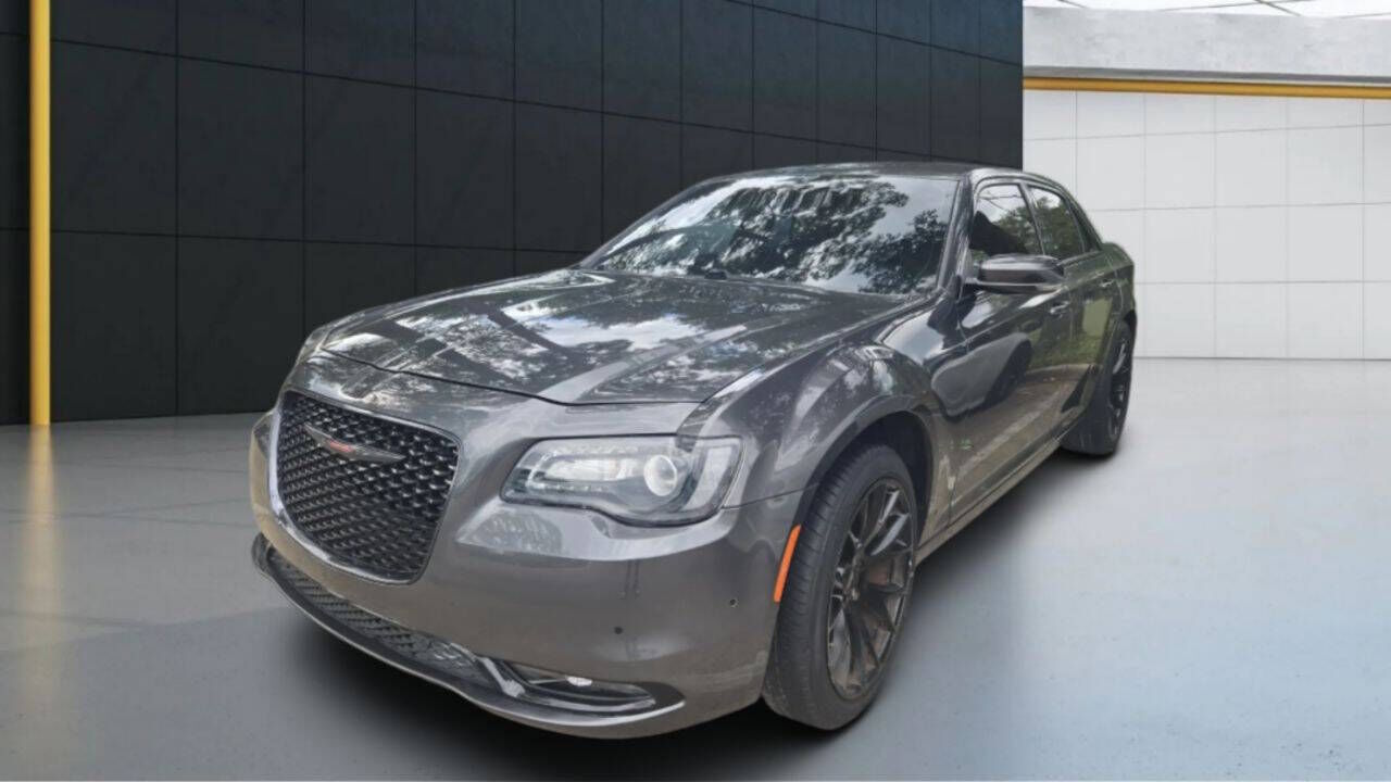 2023 CHRYSLER 300