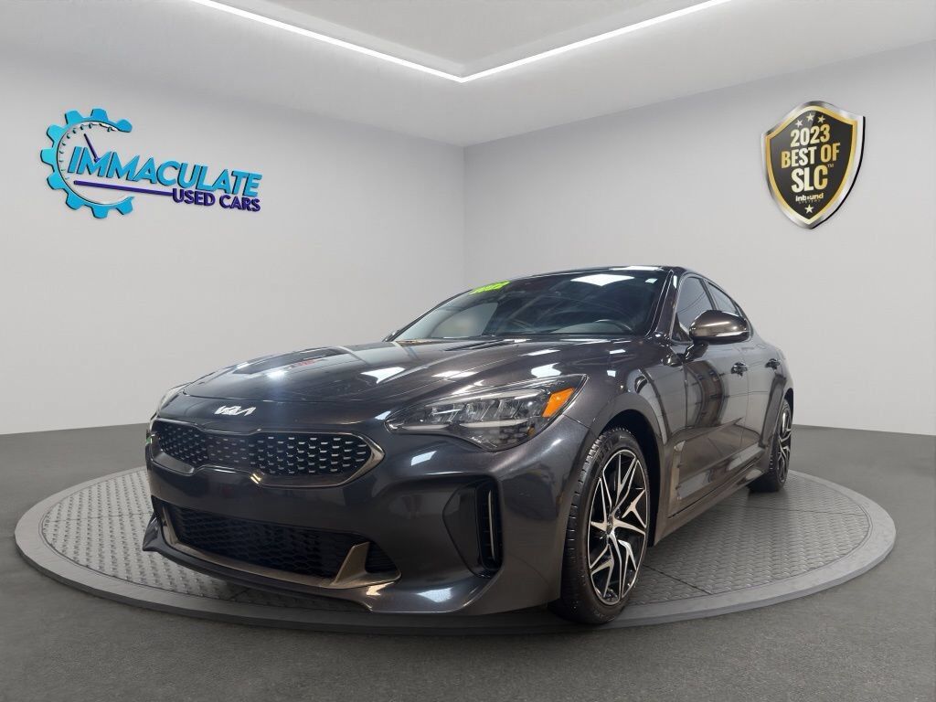 2022 KIA Stinger