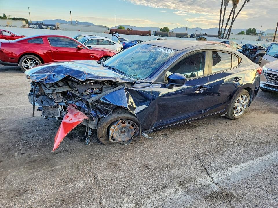 2015 MAZDA Mazda3