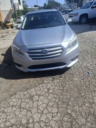 2017 SUBARU Legacy